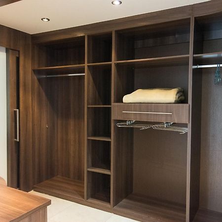 Hotel Chez Moe Germiston Zewnętrze zdjęcie
